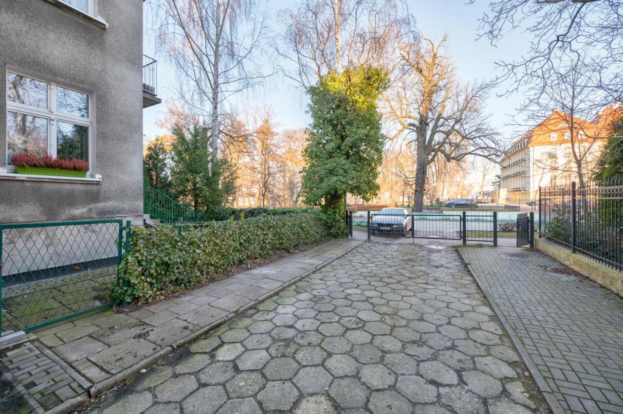 Dom & House - Apartamenty Kamienica Sopocka 150 Metrow Od Plazy Sopot Eksteriør bilde